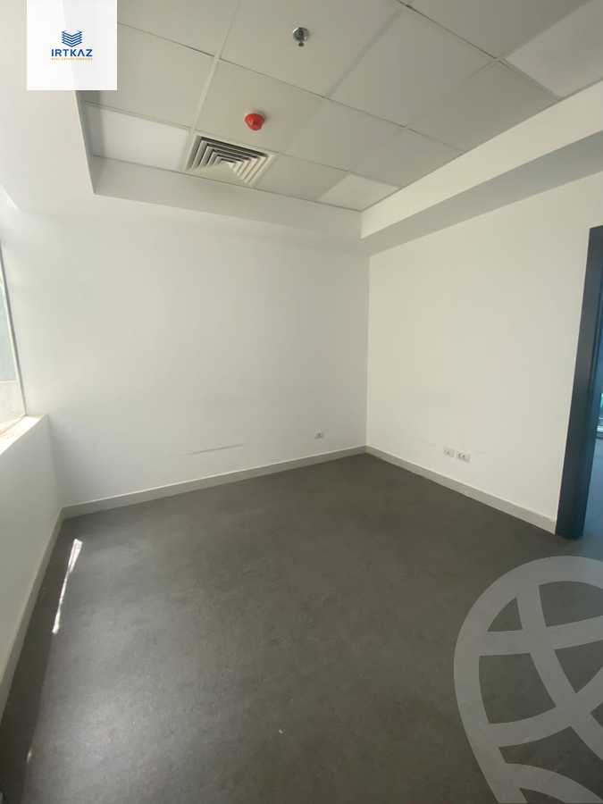 https://aqarmap.com.eg/ar/listing/4248406-for-sale-cairo-new-cairo-compounds-kyrw-byzns-blz-btr-hwm-llttwyr
