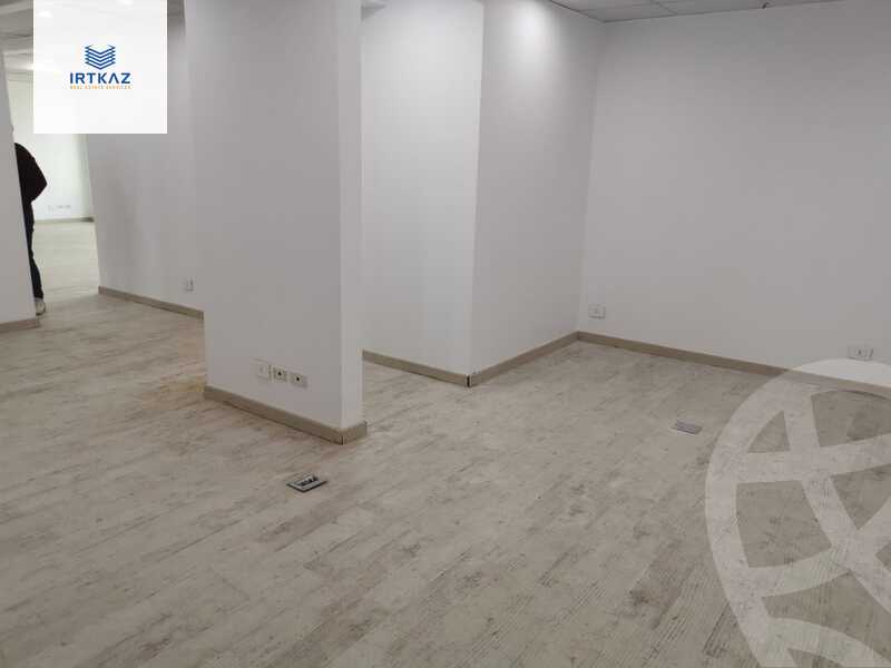 https://aqarmap.com.eg/en/listing/4265738-for-rent-cairo-new-cairo-compounds-tryfywm-byzns-kwmblks-nm-llttwyr