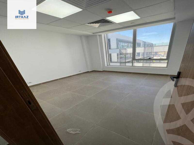 https://aqarmap.com.eg/en/listing/4268546-for-rent-cairo-new-cairo-compounds-jwr-kwmyrshyl-kwmblks-makeplace