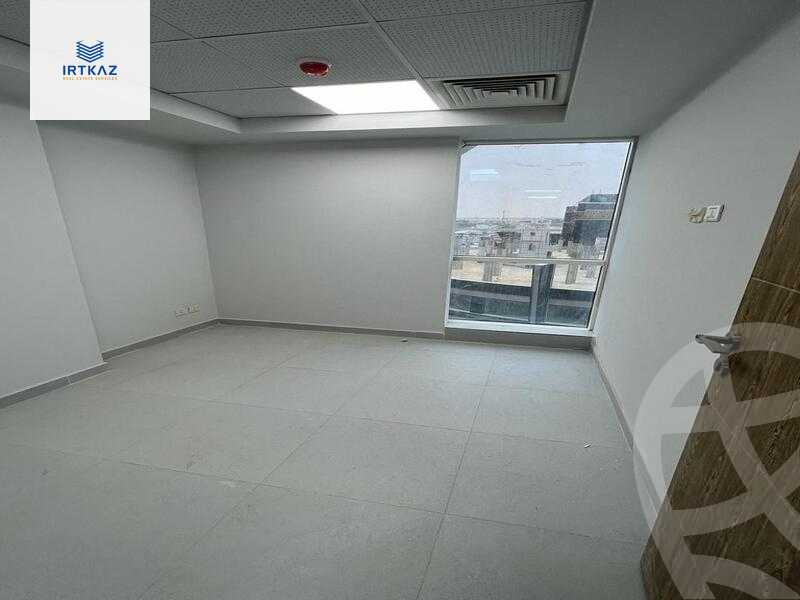 https://aqarmap.com.eg/ar/listing/4268630-for-rent-cairo-new-cairo-compounds-bznys-bls-ktlyst-llttwyr