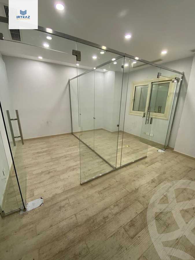https://aqarmap.com.eg/en/listing/4275863-for-rent-cairo-new-cairo-compounds-tryfywm-byzns-kwmblks-nm-llttwyr