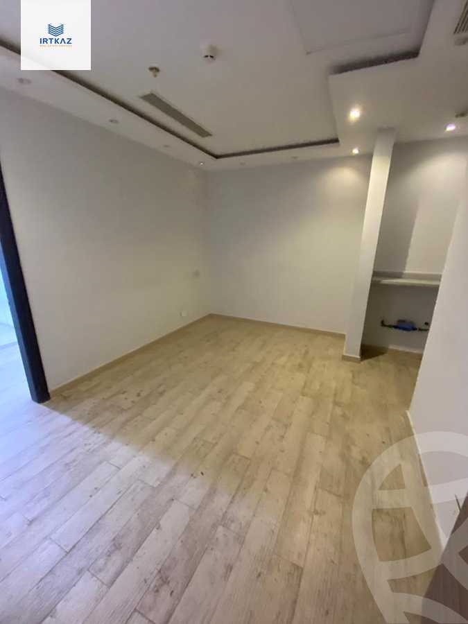 https://aqarmap.com.eg/en/listing/4275863-for-rent-cairo-new-cairo-compounds-tryfywm-byzns-kwmblks-nm-llttwyr