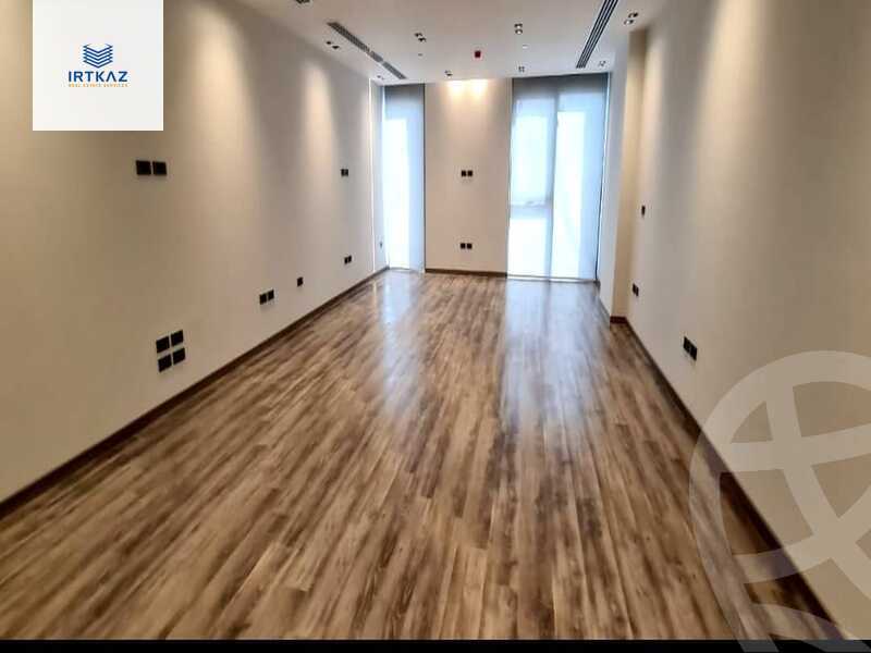https://aqarmap.com.eg/en/listing/4275922-for-sale-hyde-park-business-district