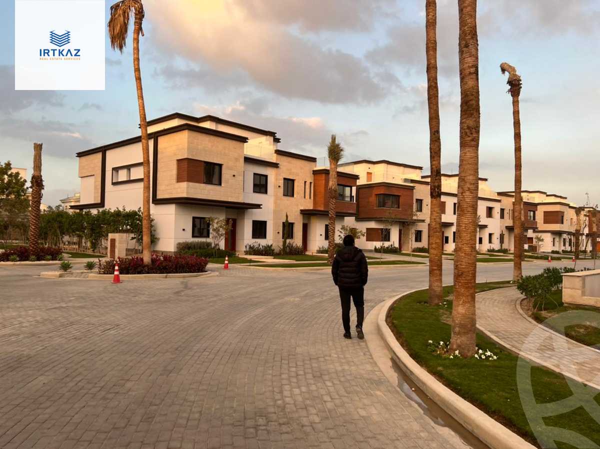 https://aqarmap.com.eg/en/listing/4277217-for-sale-cairo-new-cairo-compounds-azzar