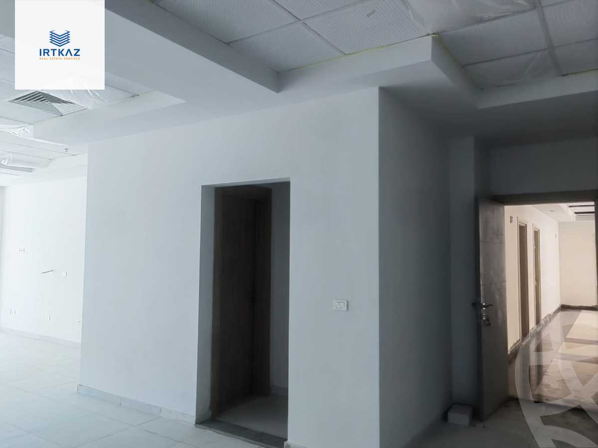 https://aqarmap.com.eg/en/listing/4291531-for-sale-cairo-new-cairo-compounds-bznys-bls-ktlyst-llttwyr