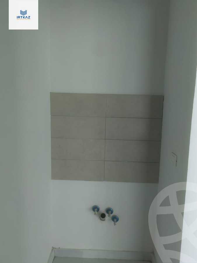 https://aqarmap.com.eg/en/listing/4291531-for-sale-cairo-new-cairo-compounds-bznys-bls-ktlyst-llttwyr