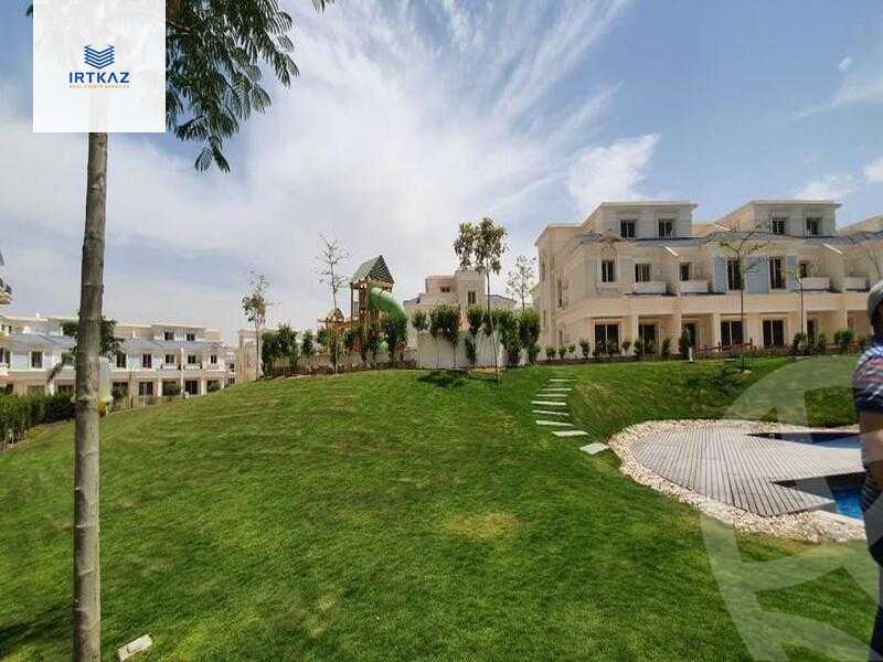 https://aqarmap.com.eg/en/listing/4293110-for-sale-cairo-new-cairo-compounds-mountain-view-hyde-park