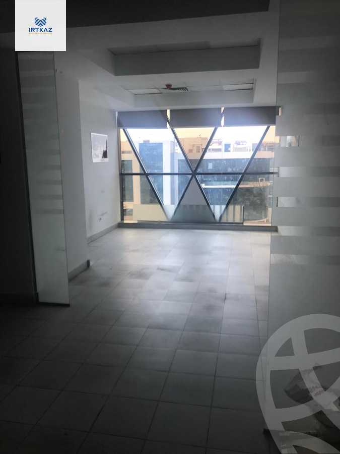 https://aqarmap.com.eg/en/listing/4293828-for-rent-cairo-new-cairo-compounds-kyrw-byzns-blz-btr-hwm-llttwyr