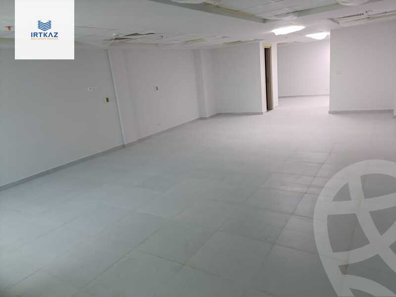 https://aqarmap.com.eg/en/listing/4306861-for-rent-cairo-new-cairo-compounds-bznys-bls-ktlyst-llttwyr