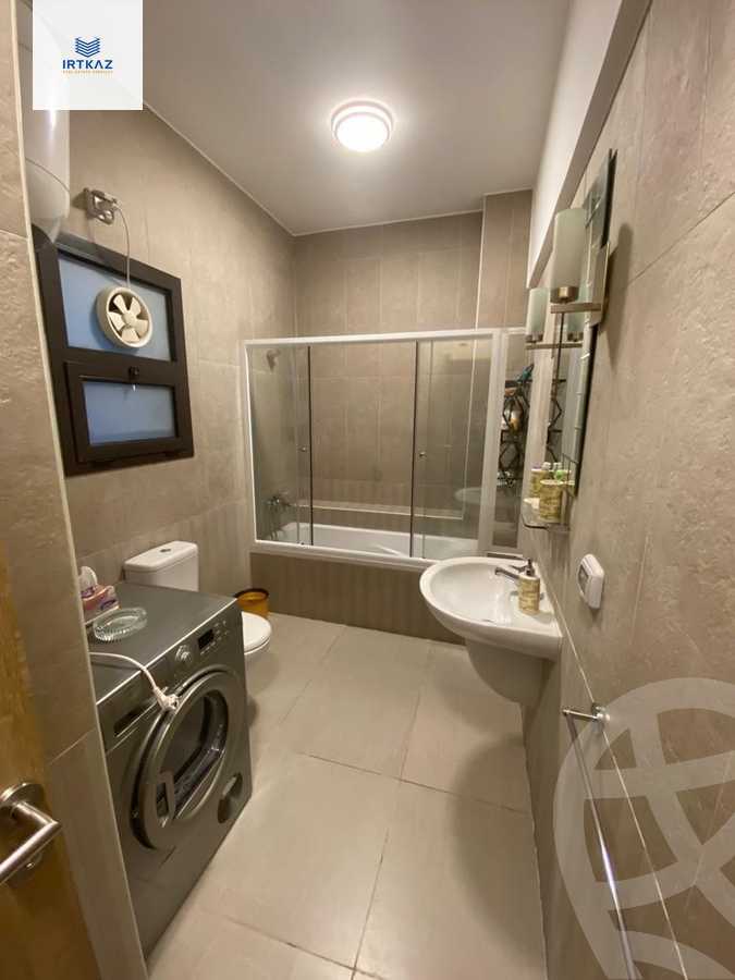 https://aqarmap.com.eg/en/listing/4320519-for-sale-cairo-new-cairo-compounds-fifth-square