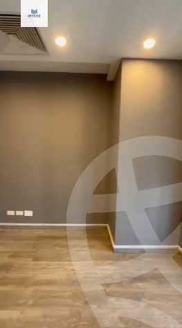 https://aqarmap.com.eg/ar/listing/4347255-for-rent-cairo-new-cairo-compounds-tryfywm-byzns-kwmblks-nm-llttwyr
