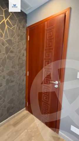 https://aqarmap.com.eg/ar/listing/4347255-for-rent-cairo-new-cairo-compounds-tryfywm-byzns-kwmblks-nm-llttwyr