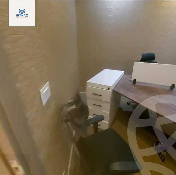 https://aqarmap.com.eg/ar/listing/4347484-for-rent-cairo-new-cairo-compounds-tryfywm-byzns-kwmblks-nm-llttwyr