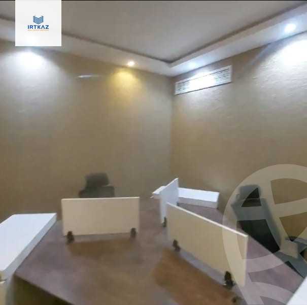 https://aqarmap.com.eg/ar/listing/4347484-for-rent-cairo-new-cairo-compounds-tryfywm-byzns-kwmblks-nm-llttwyr
