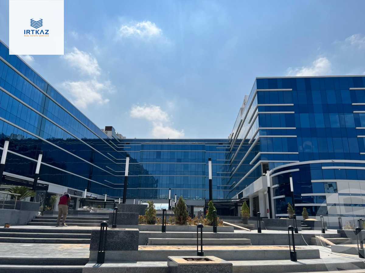 https://aqarmap.com.eg/en/listing/4367907-for-rent-cairo-new-cairo-compounds-tryfywm-skwyr-mwl-nm-llttwyr