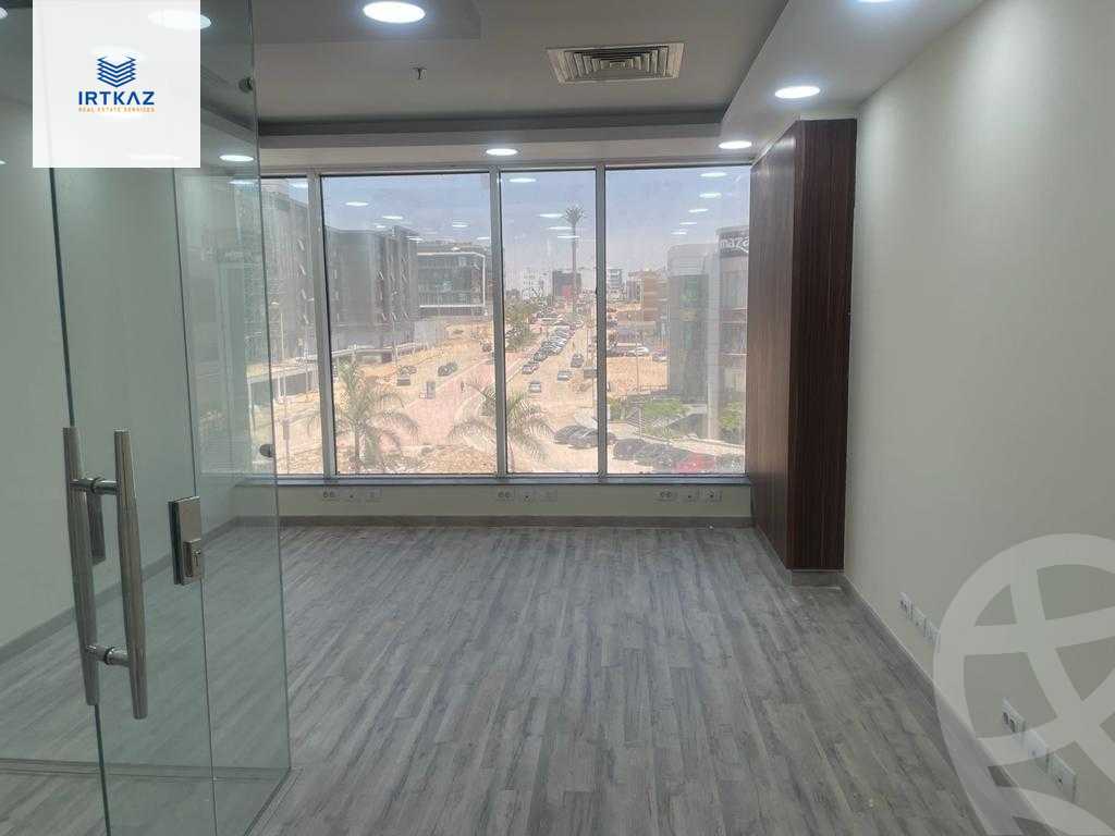 https://aqarmap.com.eg/ar/listing/4367922-for-rent-cairo-new-cairo-compounds-tryfywm-skwyr-mwl-nm-llttwyr