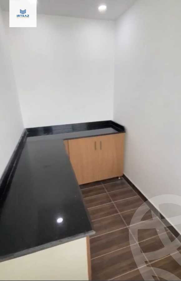 https://aqarmap.com.eg/en/listing/4368246-for-sale-cairo-new-cairo-compounds-tryfywm-byzns-kwmblks-nm-llttwyr