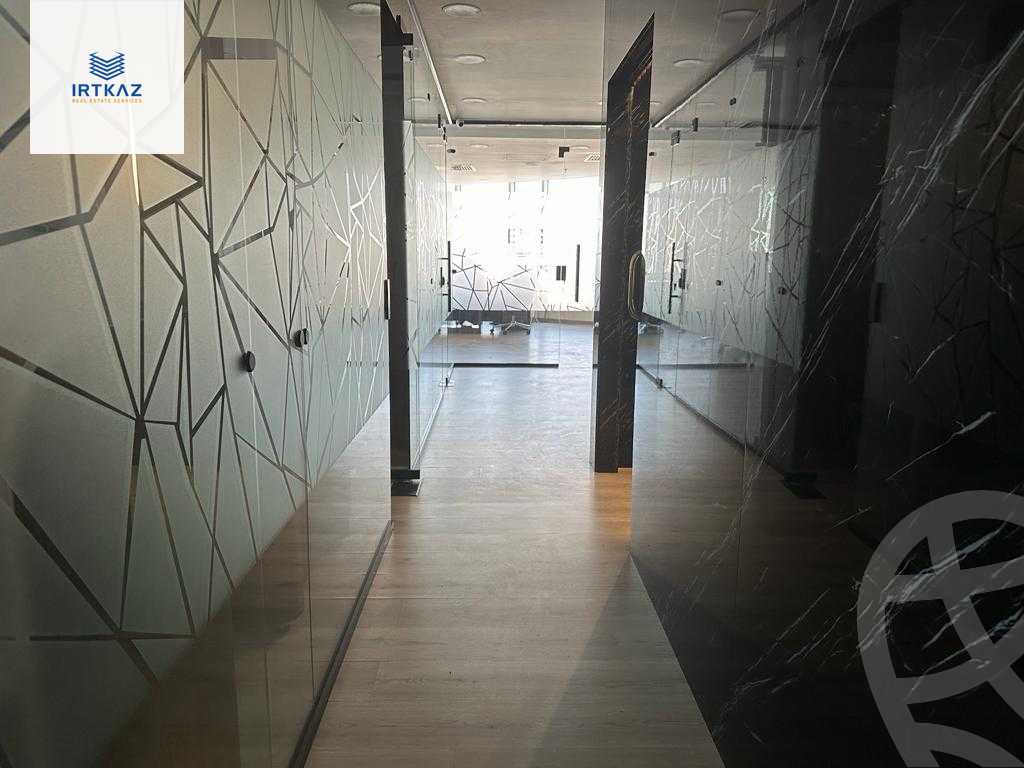 https://aqarmap.com.eg/en/listing/4374167-for-sale-cairo-new-cairo-compounds-tryfywm-skwyr-mwl-nm-llttwyr