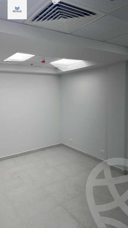 https://aqarmap.com.eg/ar/listing/4376563-for-rent-cairo-new-cairo-compounds-bznys-bls-ktlyst-llttwyr