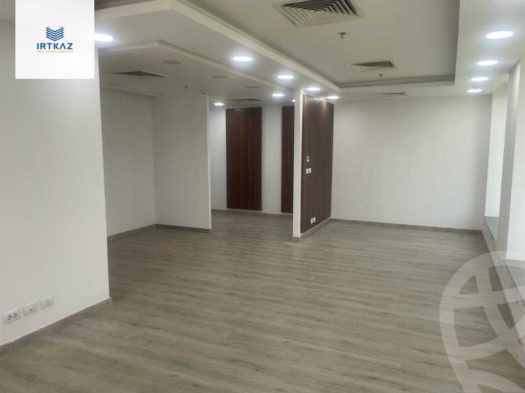 https://aqarmap.com.eg/ar/listing/4376594-for-sale-cairo-new-cairo-compounds-tryfywm-skwyr-mwl-nm-llttwyr
