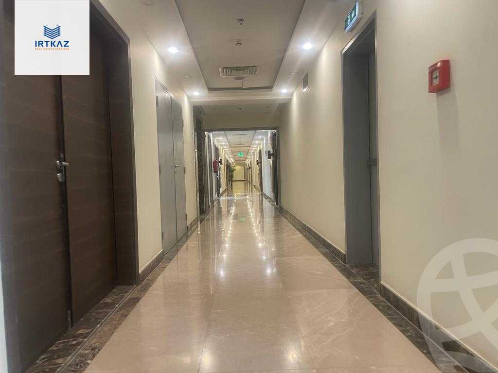 https://aqarmap.com.eg/ar/listing/4376594-for-sale-cairo-new-cairo-compounds-tryfywm-skwyr-mwl-nm-llttwyr