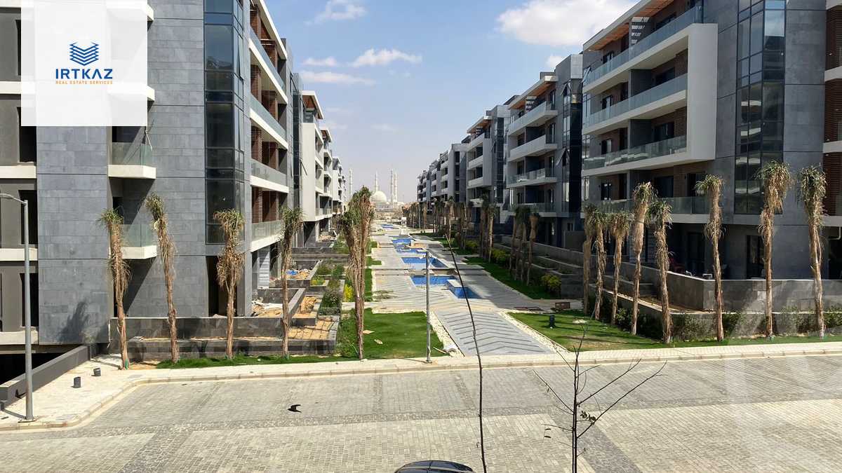 https://aqarmap.com.eg/ar/listing/4460564-for-sale-cairo-new-cairo-compounds-el-patio-oro