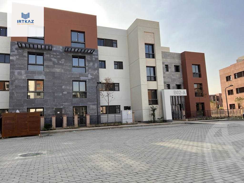 https://aqarmap.com.eg/ar/listing/4498835-for-sale-new-cairo-compounds-the-plateau-district-5