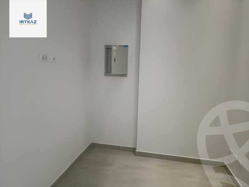 https://aqarmap.com.eg/en/listing/4535741-for-rent-cairo-new-cairo-compounds-dh-lydj