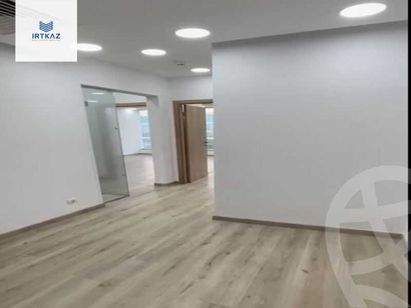 https://aqarmap.com.eg/en/listing/4621311-for-sale-cairo-new-cairo-compounds-tryfywm-skwyr-mwl-nm-llttwyr