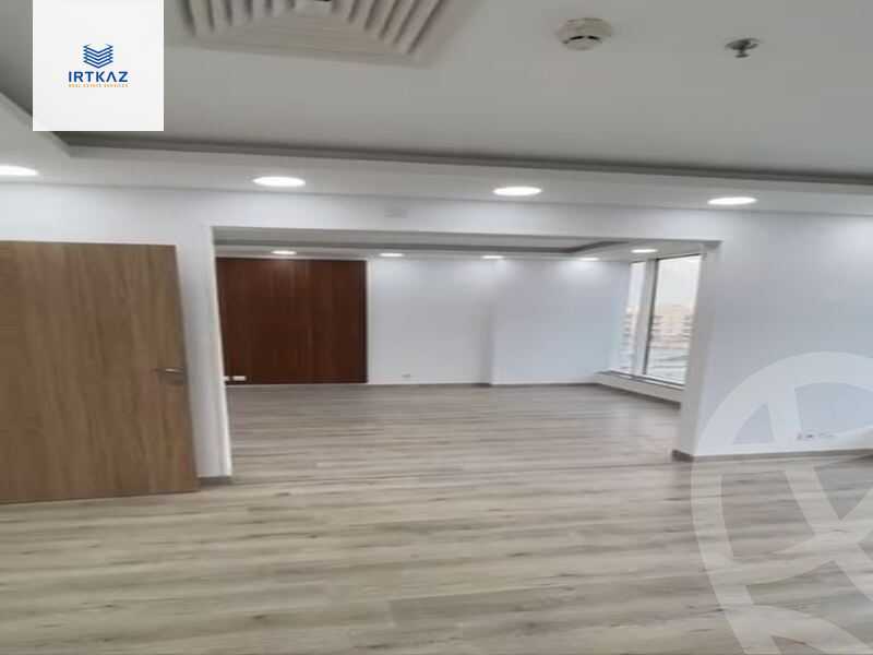 https://aqarmap.com.eg/en/listing/4621311-for-sale-cairo-new-cairo-compounds-tryfywm-skwyr-mwl-nm-llttwyr