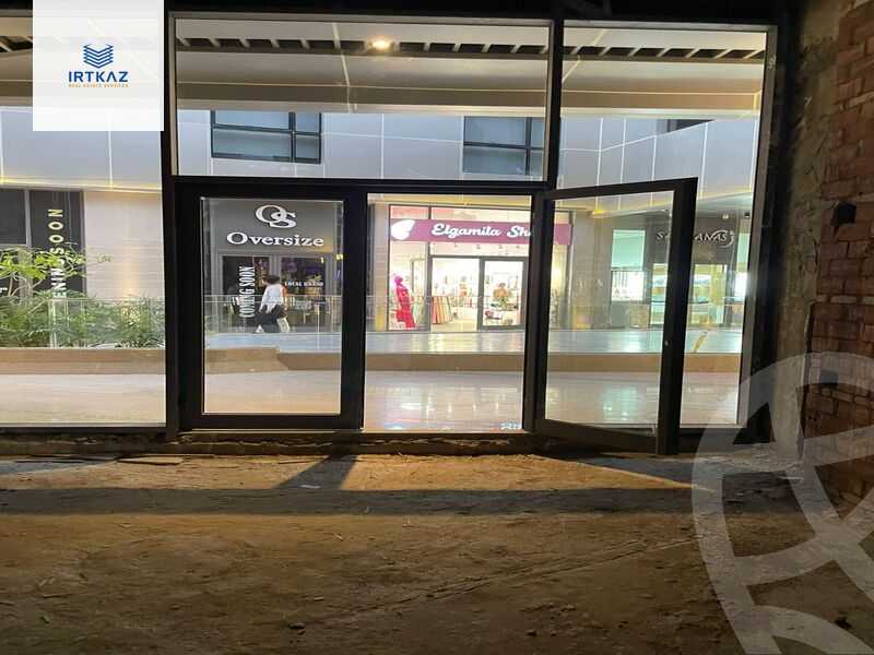 https://aqarmap.com.eg/en/listing/4627313-for-sale-cairo-new-cairo-compounds-dh-yrd-mwl