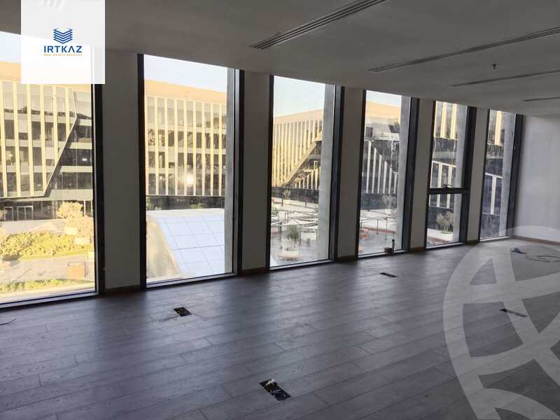 https://aqarmap.com.eg/ar/listing/4685518-for-rent-cairo-new-cairo-compounds-eastown-district-sodic