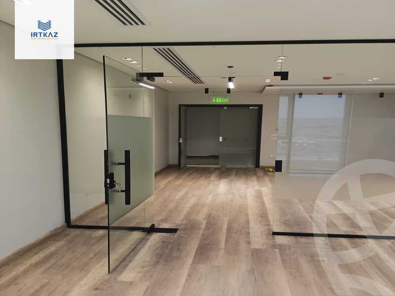 https://aqarmap.com.eg/en/listing/4340781-for-sale-hyde-park-business-district