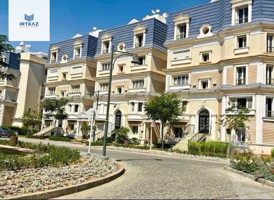 https://aqarmap.com.eg/en/listing/4764894-for-sale-cairo-new-cairo-compounds-mountain-view-hyde-park