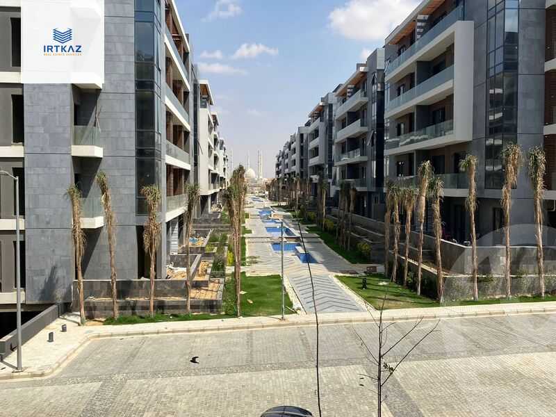 https://aqarmap.com.eg/ar/listing/4865276-for-sale-cairo-new-cairo-compounds-el-patio-oro