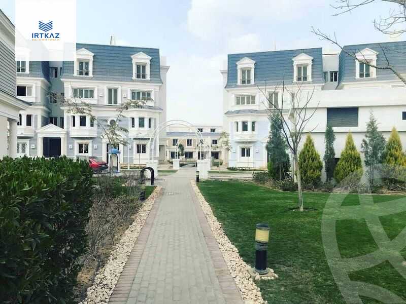 https://aqarmap.com.eg/ar/listing/4890815-for-sale-cairo-new-cairo-compounds-mountain-view-hyde-park