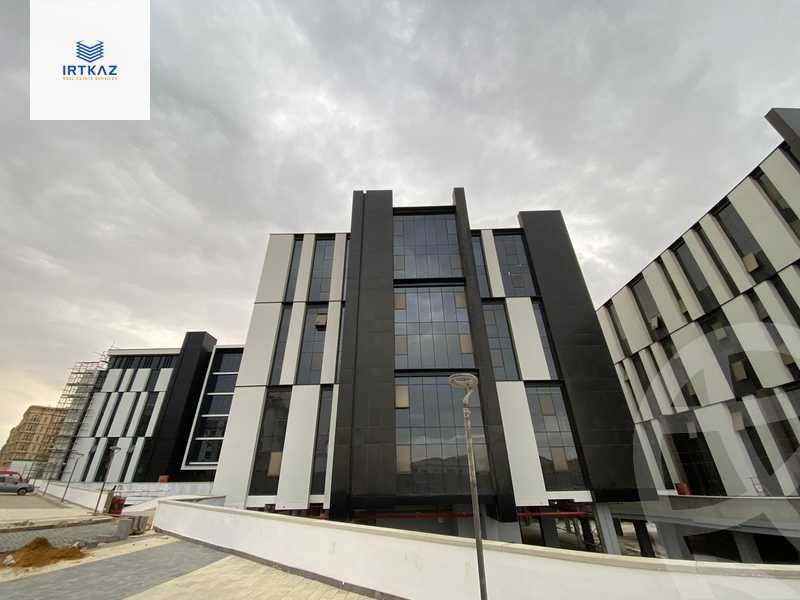 https://aqarmap.com.eg/ar/listing/4967304-for-rent-cairo-new-cairo-compounds-hyde-park-business-district