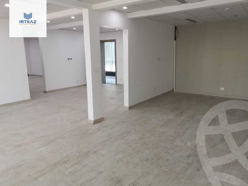 https://aqarmap.com.eg/ar/listing/4969507-for-rent-cairo-new-cairo-compounds-tryfywm-byzns-kwmblks-nm-llttwyr