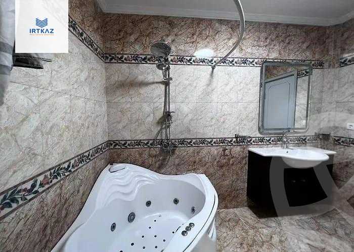 https://aqarmap.com.eg/ar/listing/5132426-for-sale-cairo-el-maadi-kornish-el-maadi-brj-thmn