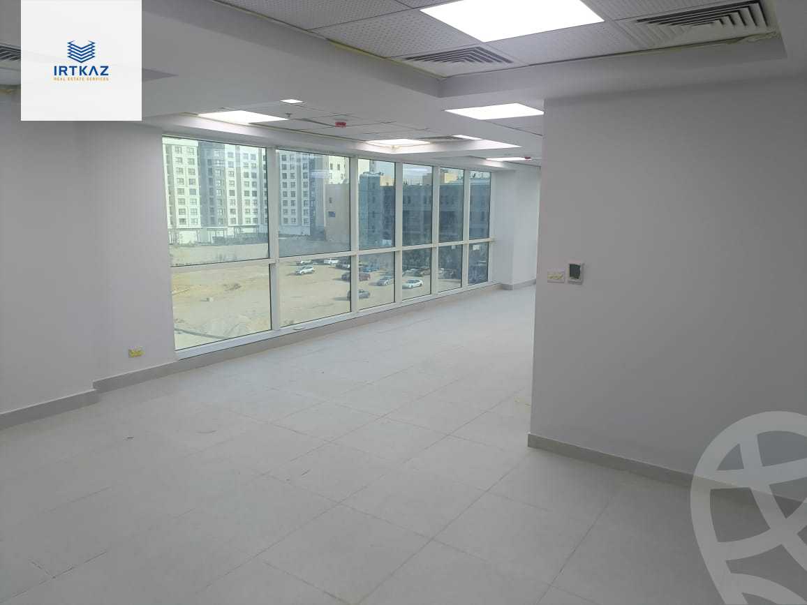 https://aqarmap.com.eg/en/listing/5177685-for-rent-cairo-new-cairo-compounds-bznys-bls-ktlyst-llttwyr