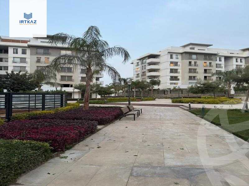 https://aqarmap.com.eg/en/listing/5340794-for-sale-cairo-new-cairo-compounds-hyde-park-parkway-hyde-park-compound