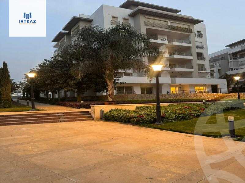 https://aqarmap.com.eg/en/listing/5340794-for-sale-cairo-new-cairo-compounds-hyde-park-parkway-hyde-park-compound