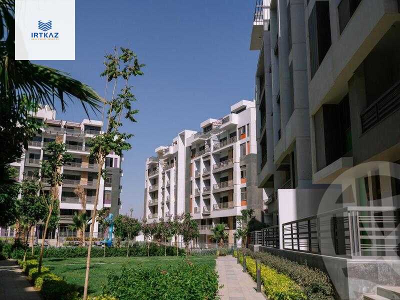https://aqarmap.com.eg/en/listing/5363554-for-sale-cairo-new-cairo-compounds-dh-ykwn-2-ryzydns-styl-hwm
