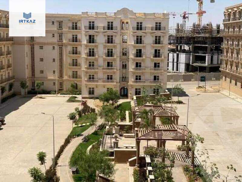 https://aqarmap.com.eg/ar/listing/5405912-for-sale-cairo-new-cairo-compounds-hyde-park-centre-ville-hyde-park