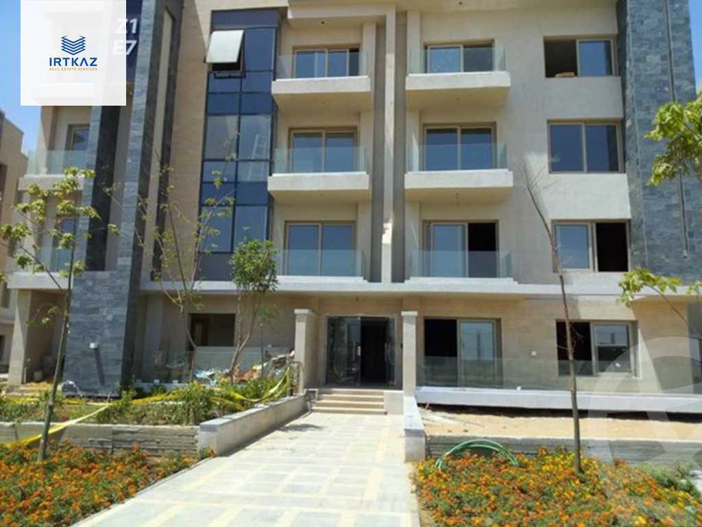 https://aqarmap.com.eg/en/listing/5406464-for-sale-cairo-new-cairo-compounds-galleria-moon-valley