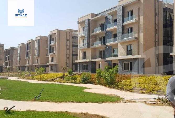 https://aqarmap.com.eg/en/listing/5406464-for-sale-cairo-new-cairo-compounds-galleria-moon-valley
