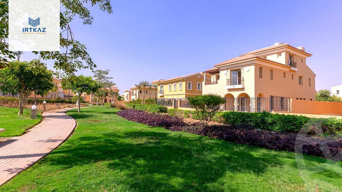 https://aqarmap.com.eg/en/listing/5411906-for-sale-cairo-new-cairo-compounds-hyde-park