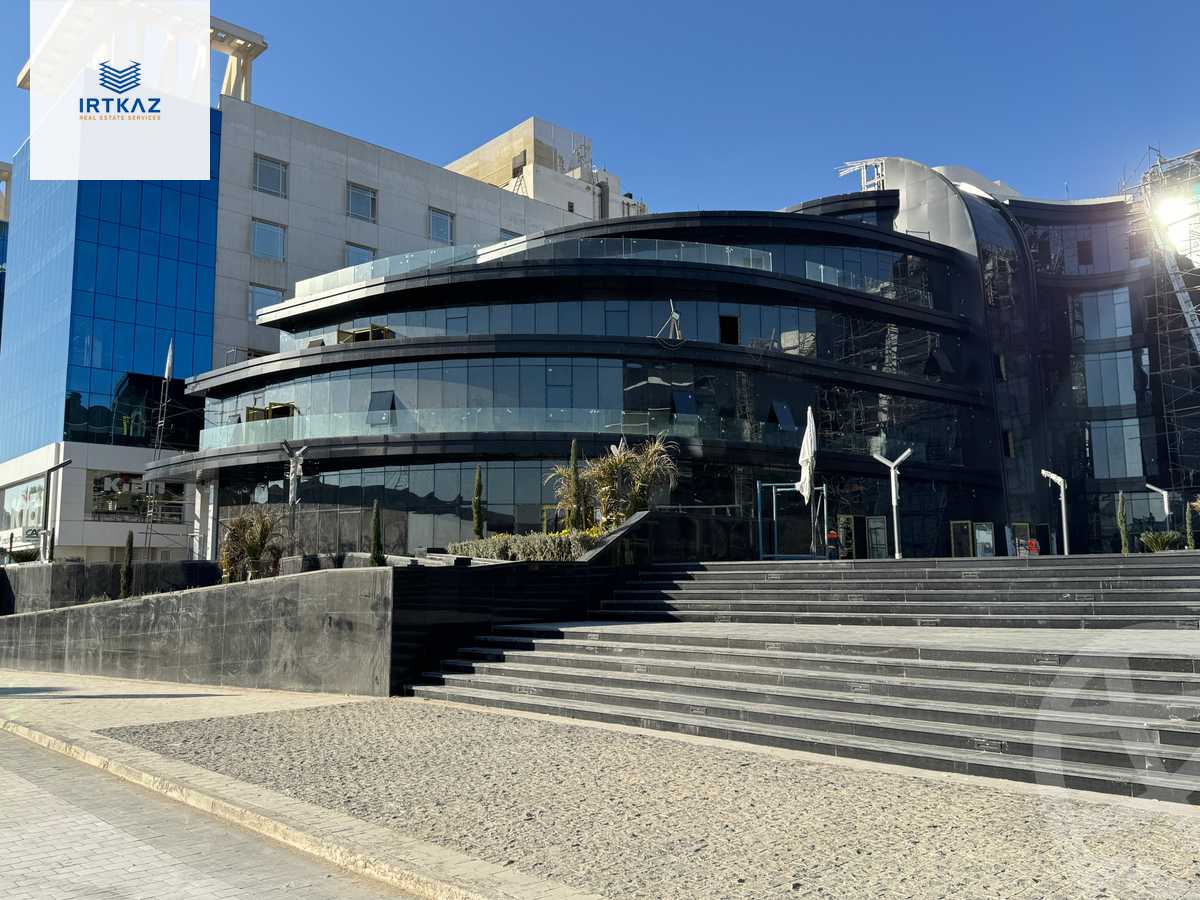 https://aqarmap.com.eg/en/listing/5421927-for-rent-cairo-new-cairo-90th-street-auc