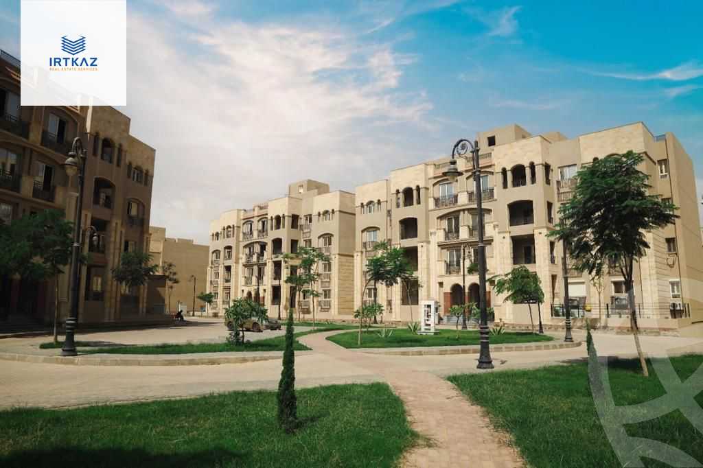 https://aqarmap.com.eg/en/listing/5468507-for-sale-cairo-new-cairo-compounds-rock-vera