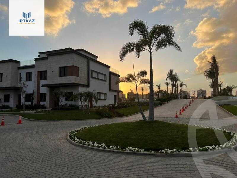 https://aqarmap.com.eg/ar/listing/5568051-for-sale-cairo-new-cairo-compounds-azzar